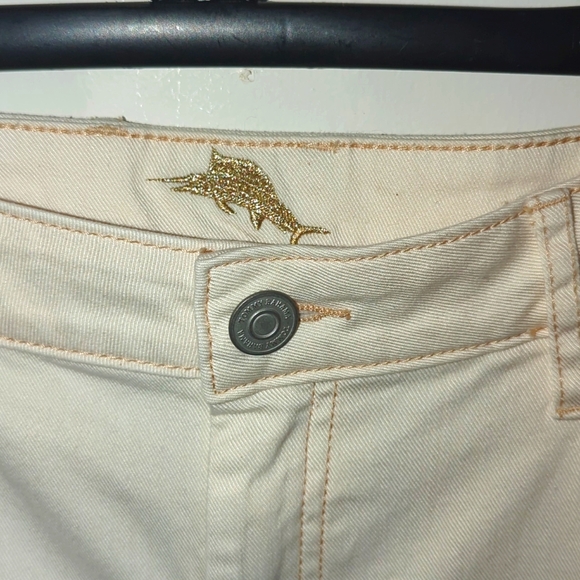 Tommy Bahama white denim long pants. 33 x 31 - Picture 2 of 4